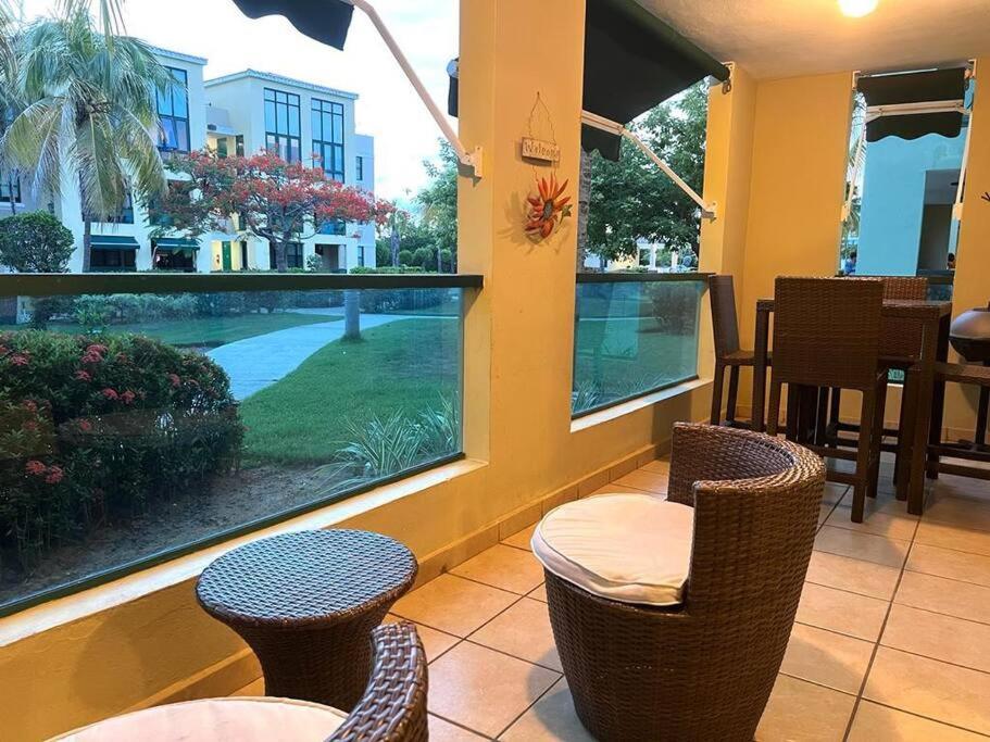 Cozy Apartment In Aquatika Loiza Exterior photo